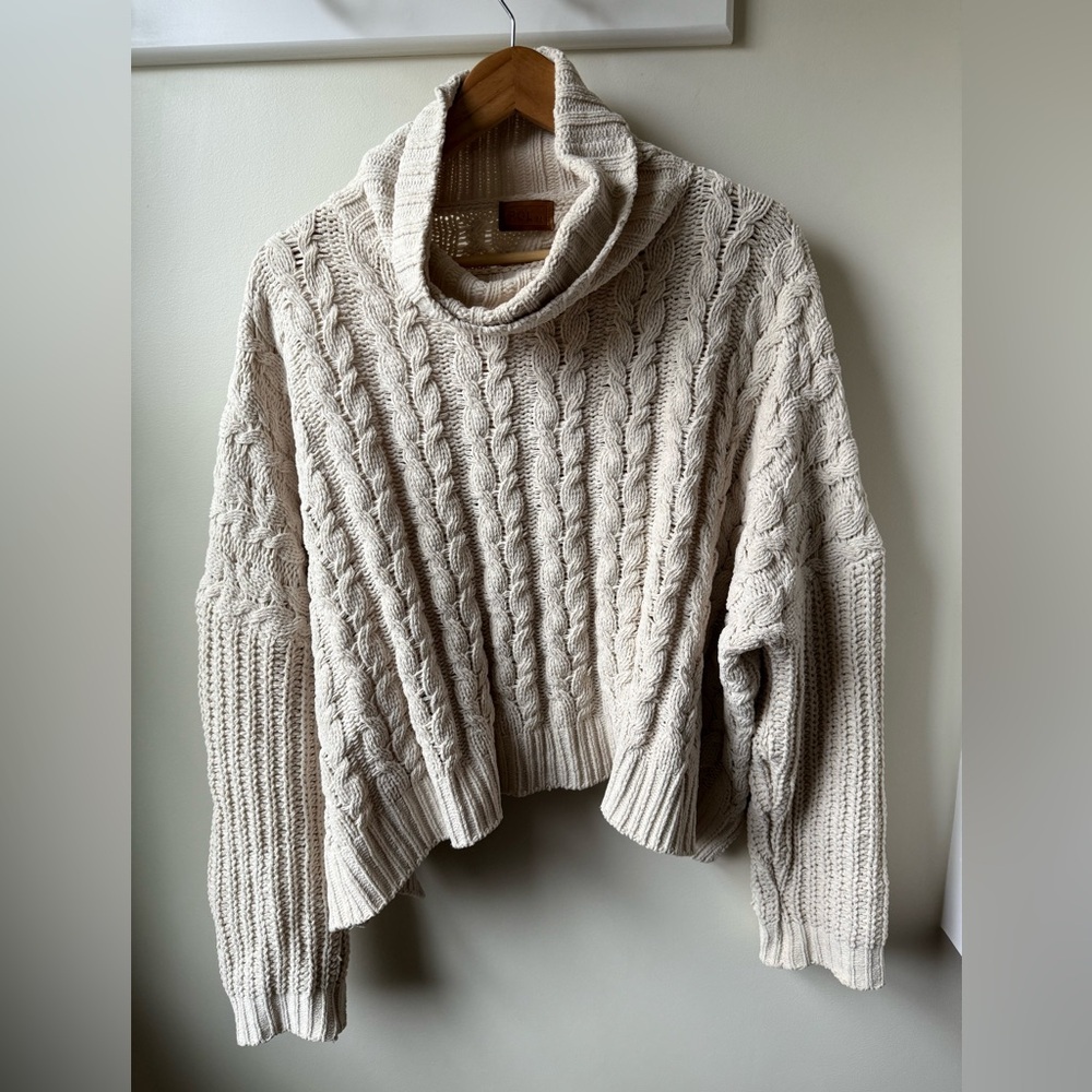 POL Oversized Cable Knit Turtleneck Sweater Chenille Soft Baggy Cropped Chunky M